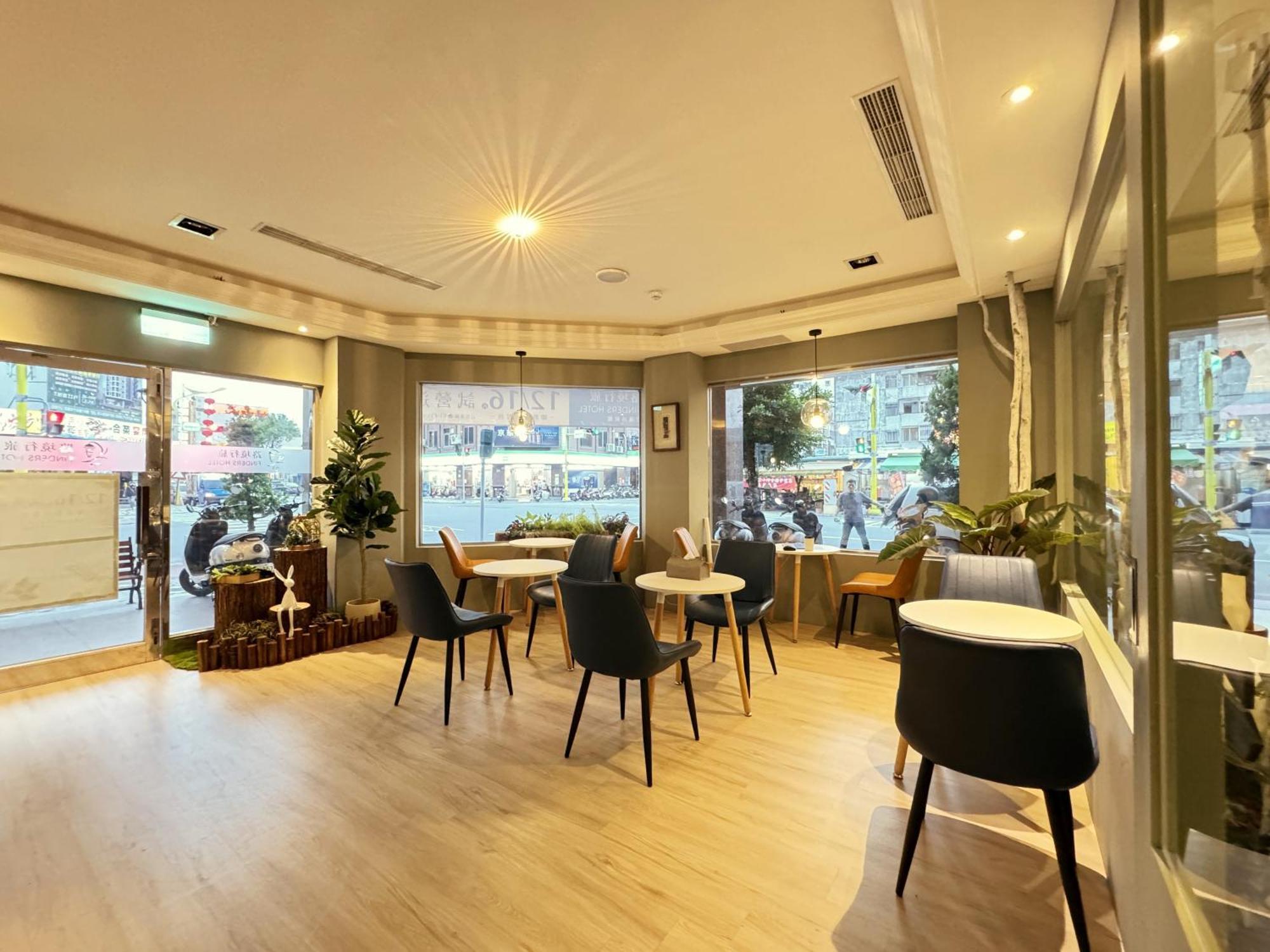 Herhuan Hotel Hualien Exterior foto